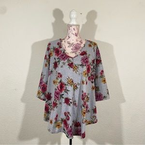 Green Envelope sz:1X Floral Gray V-Neck 3/4th Sleeve Popover Blouse Top
